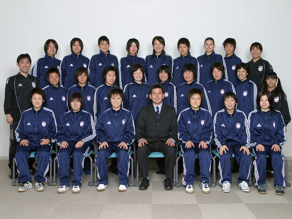 2004年 2005年